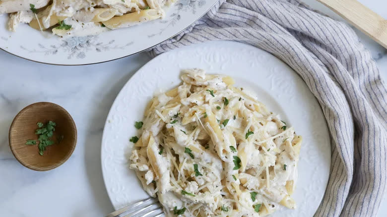 Slow-cooked penne alfredo