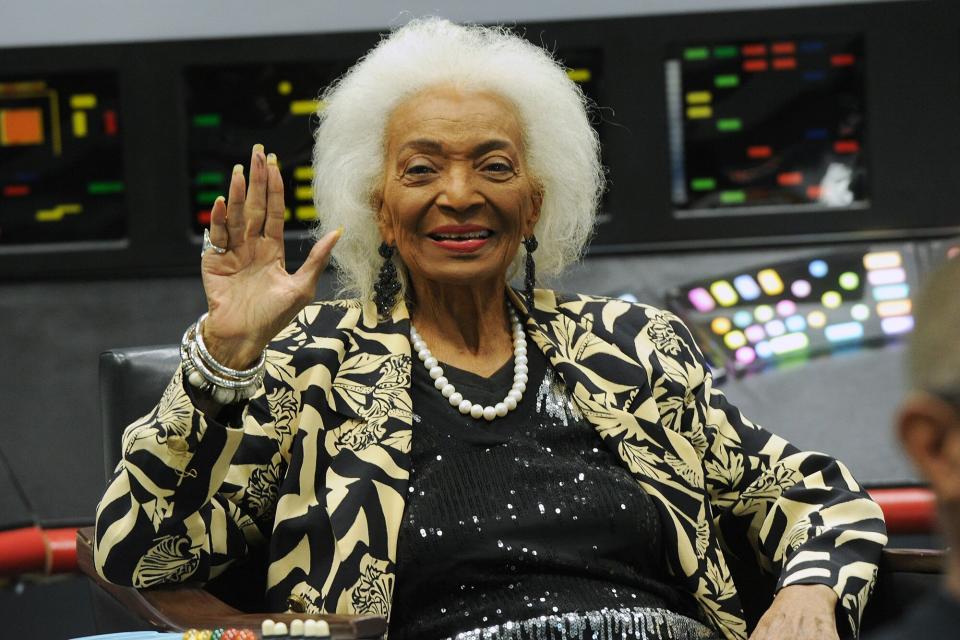 LOS ANGELES, CA - DECEMBER 05: Nichelle Nichols attends Day Three of the 2021 Los Angeles Comic Con held at Los Angeles Convention Center on December 5, 2021 in Los Angeles, California. (Photo by Albert L. Ortega/Getty Images)