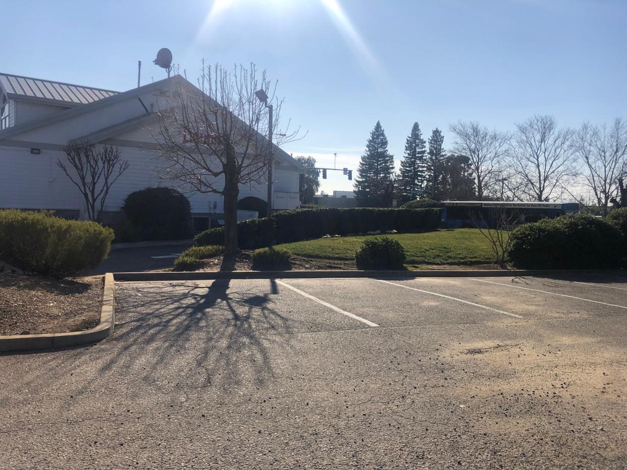 The parking lot at the 1200 block of Churn Creek Road where 61-year-old Samuel Gibson of Redding was accused of choking another man on Friday, Jan. 27, 2023.