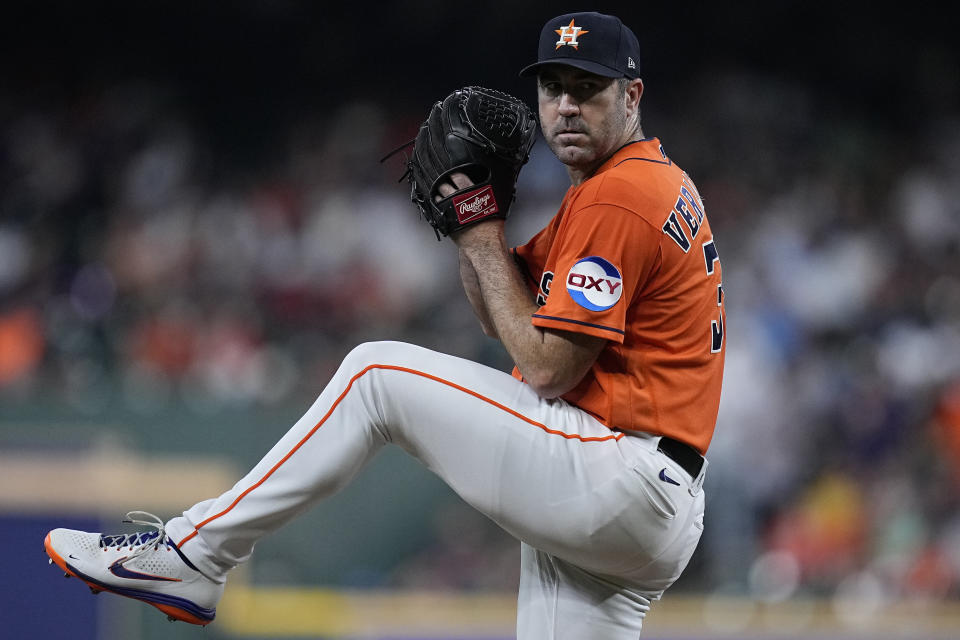 Houston Astros starting pitcher Justin Verlander winds up during the first inning of the team's baseball game against the New York Yankees, Friday, Sept. 1, 2023, in Houston. (AP Photo/Kevin M. Cox)