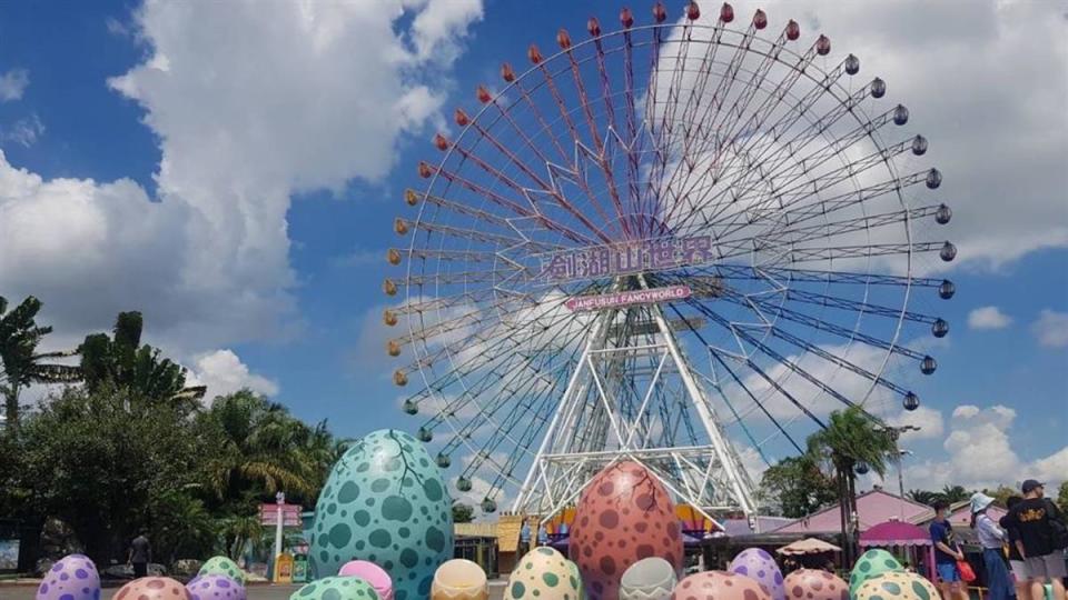 暑假到來加上國旅補助開跑，各遊樂區都做好準備。（圖／翻攝自劍湖山世界臉書）