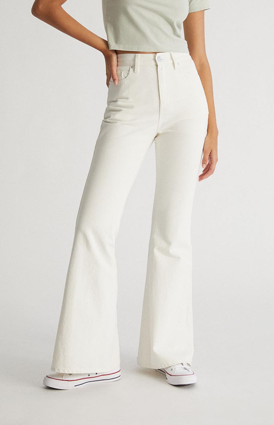 <p><a href="https://go.redirectingat.com?id=74968X1596630&url=https%3A%2F%2Fwww.pacsun.com%2Fpacsun%2Feco-white-high-waisted-flare-jeans-3451275.html&sref=https%3A%2F%2Fwww.seventeen.com%2Ffashion%2Fstyle-advice%2Fg22548712%2Fcute-fall-outfits%2F" rel="nofollow noopener" target="_blank" data-ylk="slk:Shop Now;elm:context_link;itc:0;sec:content-canvas" class="link ">Shop Now</a></p><p>Eco White High Waisted Flare Jeans</p><p>$56.95</p><p>pacsun.com</p>