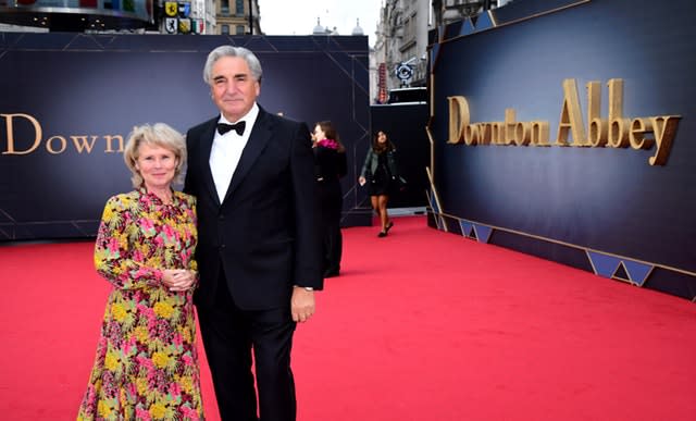 Imelda Staunton and Jim Carter 