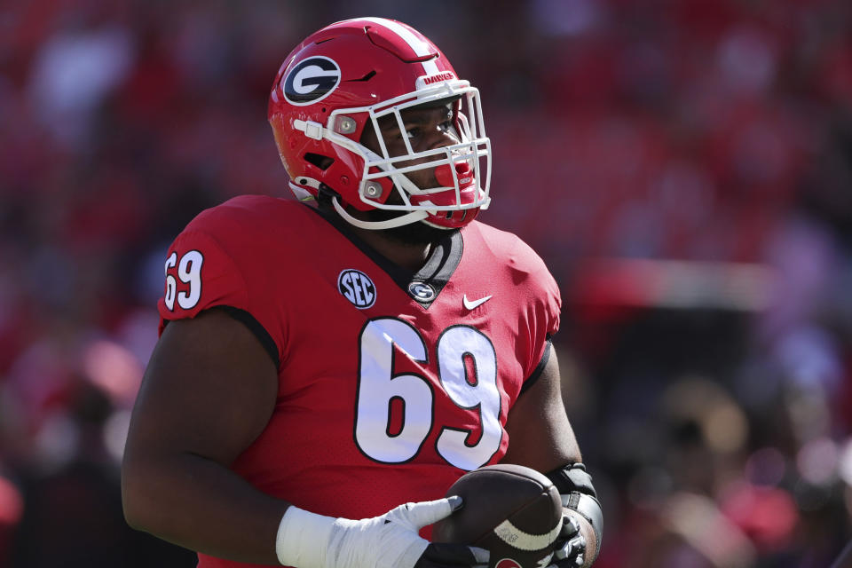 Georgia offensive lineman Jamaree Salyer has lined up at all five OL spots for the Bulldogs. (AP Photo/Butch Dill)