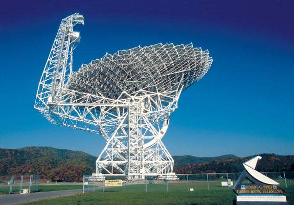 The Green Bank Telescope in West Virginia is one instrument that NANOGrav is using in its hunt for the elusive gravitational waves.