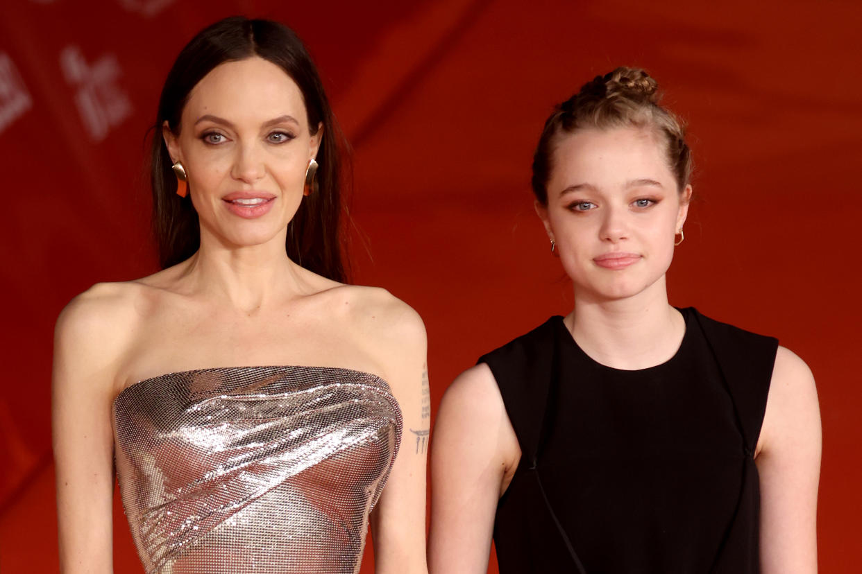 Angelina Jolie y Shiloh Jolie Pitt en la alfombra roja del estreno de 