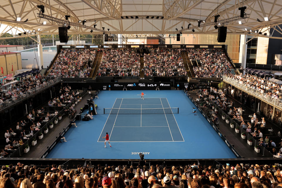 Los aficionados llenaban las gradas en el <em>A Day at the Drive</em>, el nombre que ha recibido este evento que sirve de preparación para la ATP Cup y el Open de Australia. (Foto: Daniel Kalisz / Getty Images).