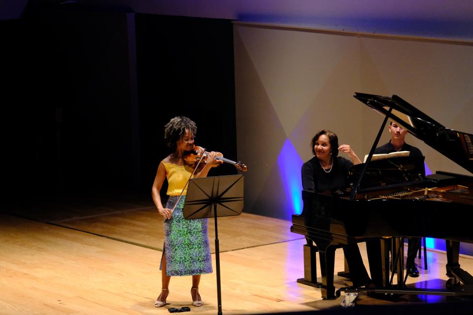 Violinist Melissa White and pianist Joy Cline Phinney perform during the opening weekend of the 2023 Sarasota Music Festival.