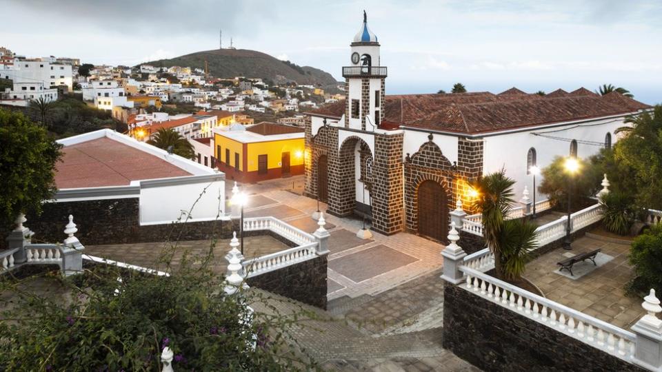 Foto del centro de Valverde, capital de El Hierro.