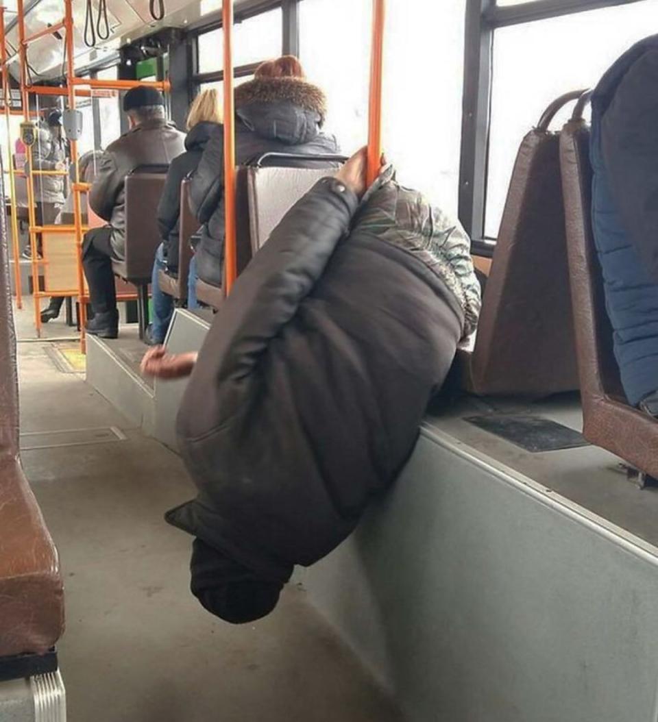 Las cosas más extrañas vistas en el transporte público