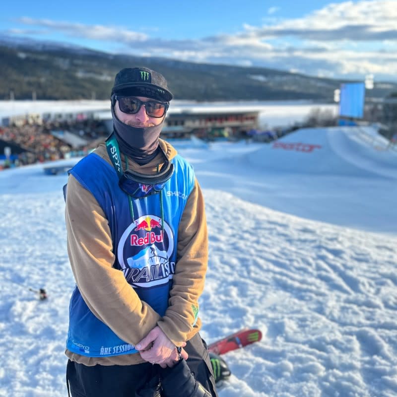 Tom Wallisch poses in front of The Red Bull Unrailistic course<p>Courtesy: Tom Wallisch</p>