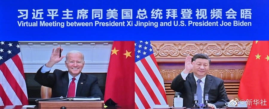 中美關係緊繃，美國民調：美國人第4年將中國列為「頭號敵人」。 圖為美中領袖視訊會談。   圖 : 翻攝新華社(資料照片)