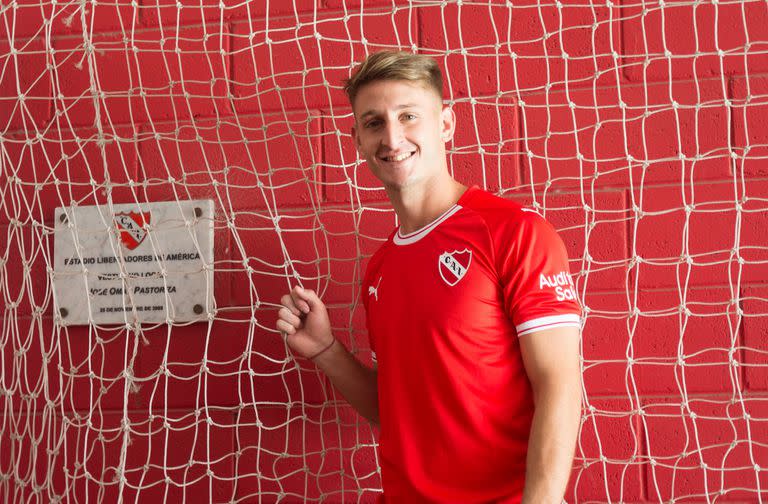 Matías Giménez, una de las caras nuevas en el renovado Independiente 2023