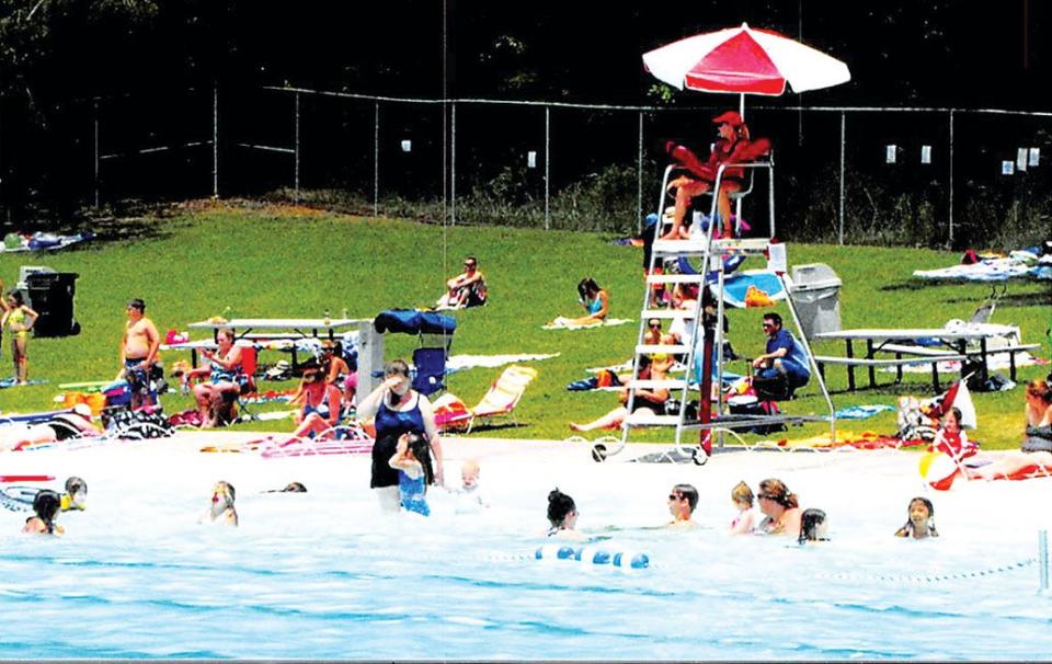 The Oak Ridge Outdoor Swimming Pool.