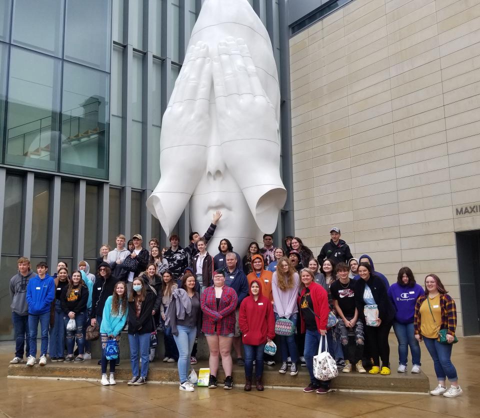 Students in Jennifer Lynn's art classes at Reading High School recently visited the University of Michigan Museum of Art.
