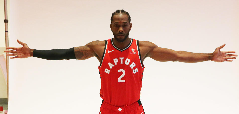 Your first glimpse of Kawhi Leonard in a Toronto Raptors uniform. (Getty Images)