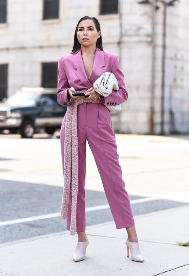 Street Style, Tamara Kalinic, Blogger, After Michael Kors SS15 Fashion  Show, 50 Varick Street, Spring Studio, New York, NYC, USA, On September  10th Photo By Sophie Stock Photo Alamy 