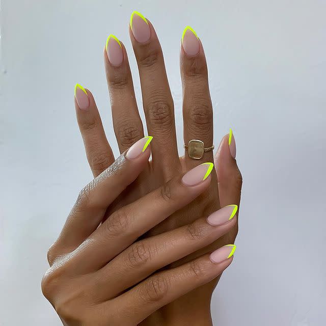 6) This Neon Mani for Aries Nails