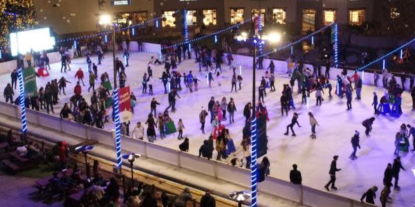 Abre en San Diego la pista de hielo al aire libre más grande del Sur de California