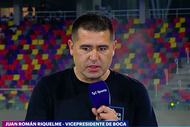 Román Riquelme, ex compañero de Battaglia y hoy vicepresidente segundo de Boca, dijo que se evaluará la labor del DT para decidir sobre su futuro.