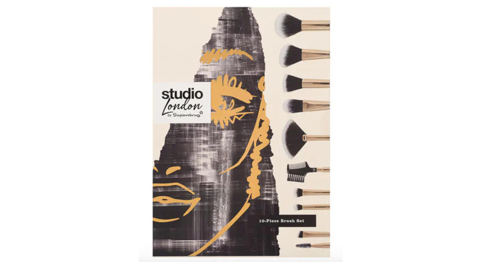 Superdrug Studio London 10 Piece Brush Vault Set