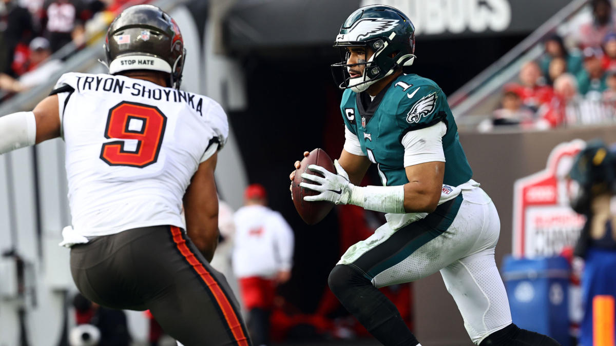 Eagles vs. Bucs Most Valuable MNF Prop Bets: D'Andre Swift, Kenneth Gainwell