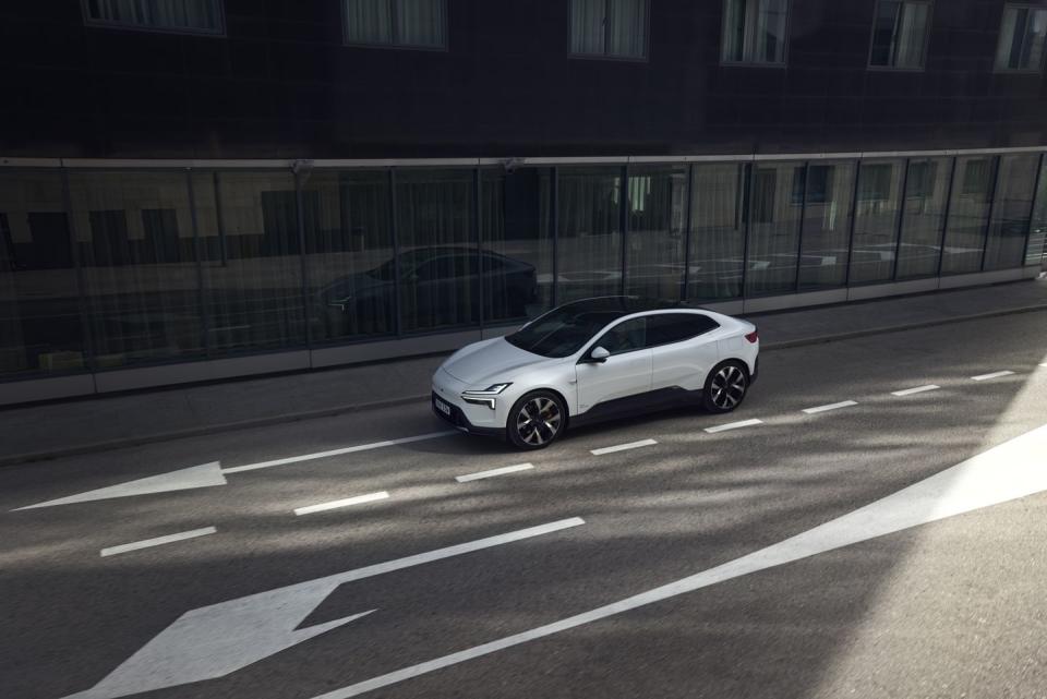 2025 polestar 4