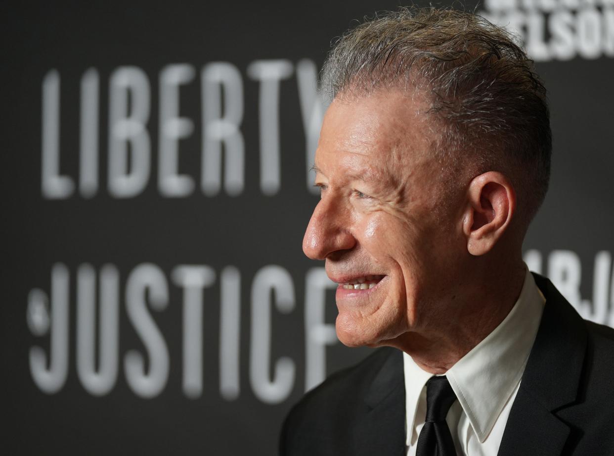 Lyle Lovett will be performing at Lexington’s Cary Hall on Thursday night.