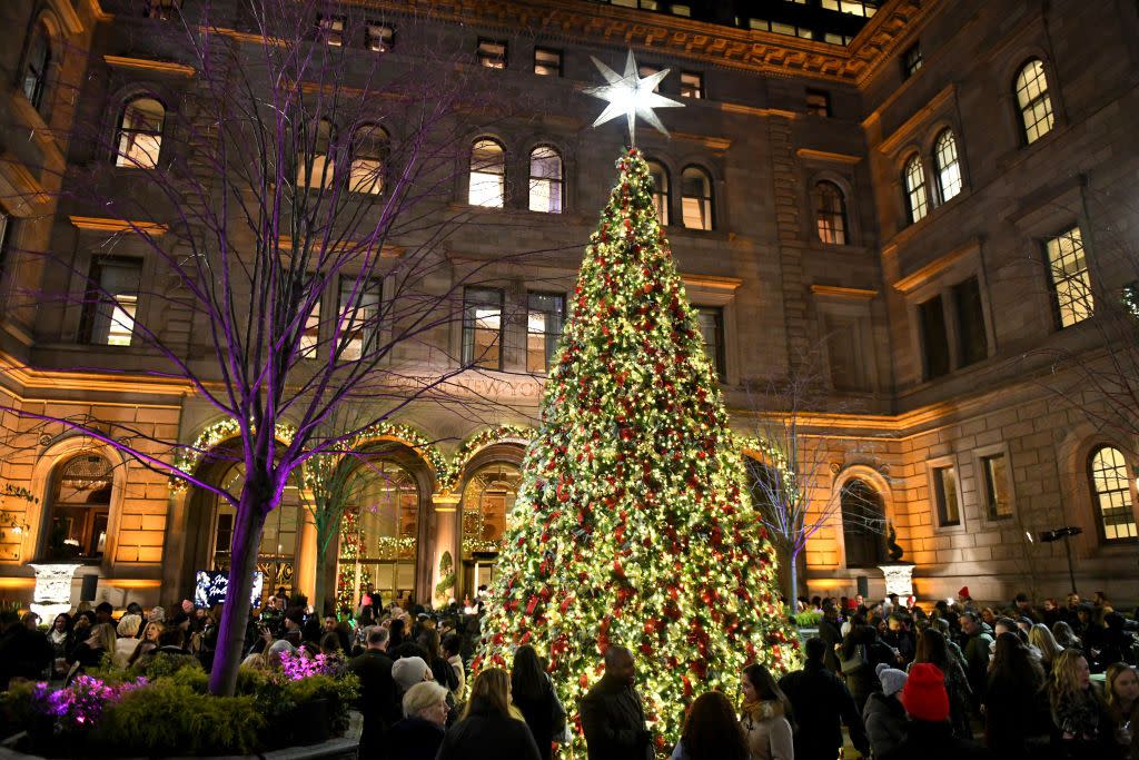 lotte new york palace annual tree lighting