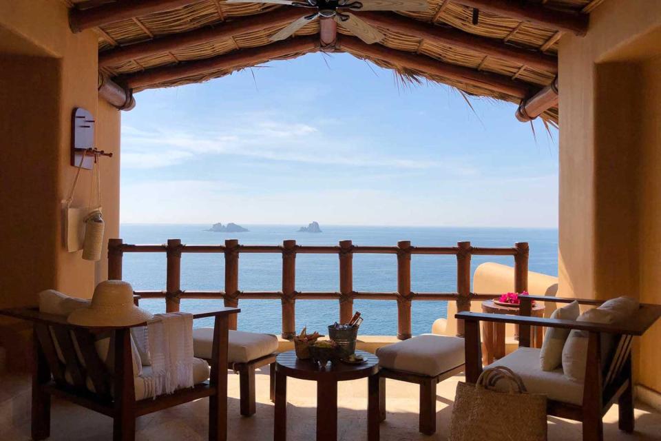 Cala de Mar Resort, Ixtapa, Mexico