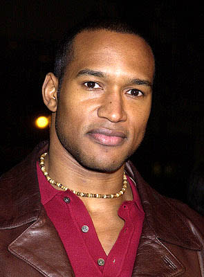 Henry Simmons at the Hollywood premiere of Ali