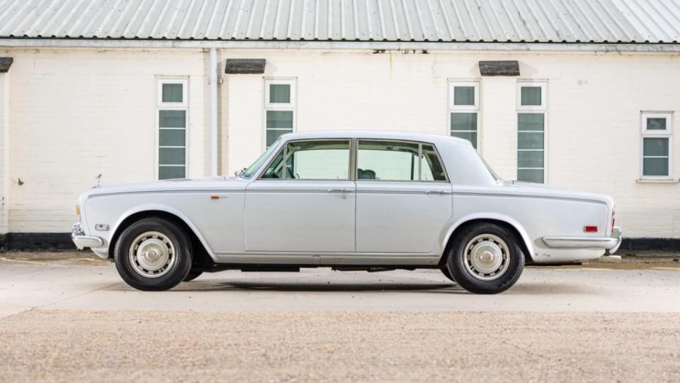 Freddie在1979入手這輛Silver Shadow，他 時常搭乘這輛車出席表演活動。(圖片來源/ RM Sotheby’s)