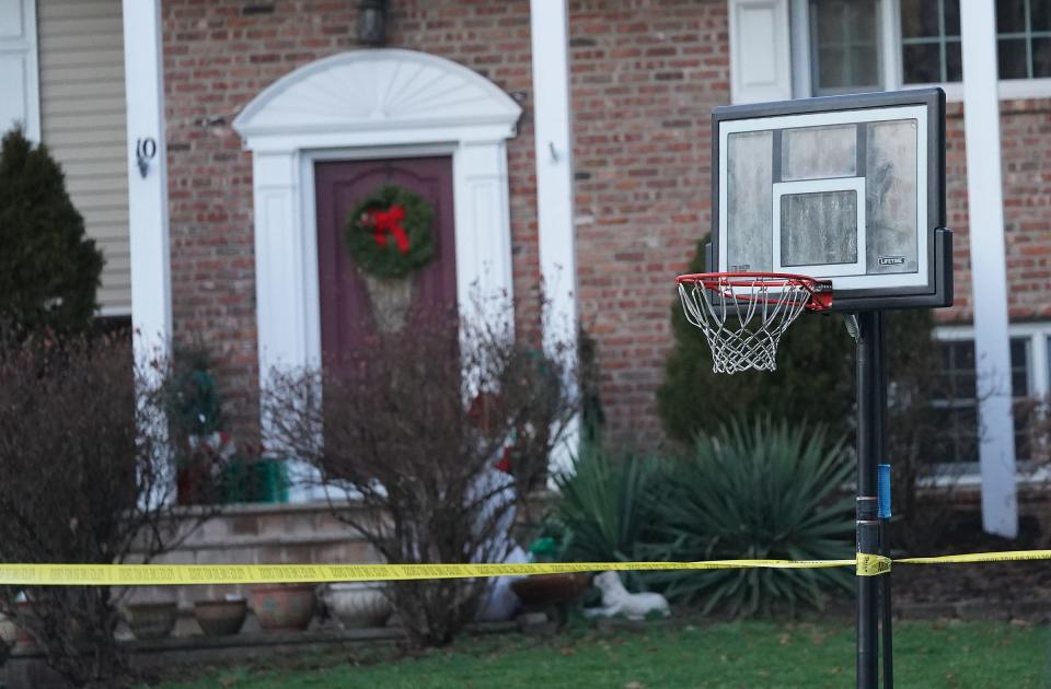 Clarkstown Police have cordoned off the scene of an apparent murder/suicide at 10 Clydesdale Ct. in New City on Saturday, Dec 30, 2023.