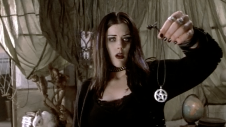 A scene from 'Book of Shadows: Blair Witch 2'. (Artisan Entertainment)