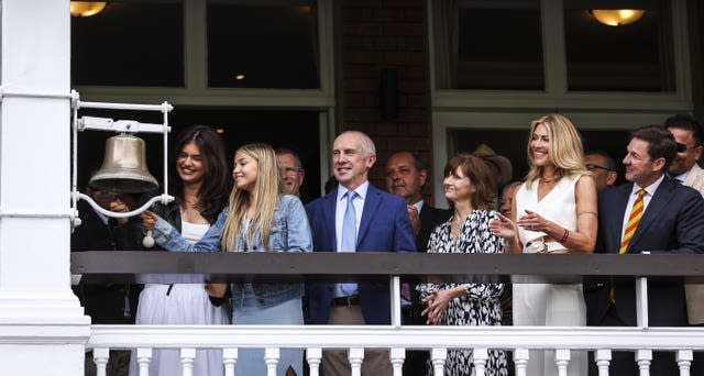 James Anderson’s daughters ring the ball before play on day one (Steven Paston/PA)