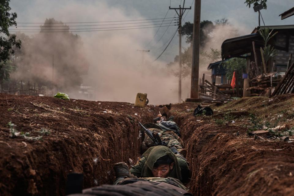 In April, opposition fighters were engaged primarily in guerilla warfare, fighting regime forces in the countryside, jungle and on the outskirts of towns and villages such as Daw Nyay Khu, where Karenni fighters took shelter inside a drainage ditch as a mortar shell exploded close by. One fighter was injured.