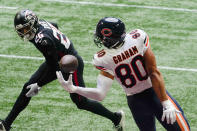 Chicago Bears tight end Jimmy Graham (80) misses the catch in the end zone against the Atlanta Falcons during the second half of an NFL football game, Sunday, Sept. 27, 2020, in Atlanta. (AP Photo/Brynn Anderson)