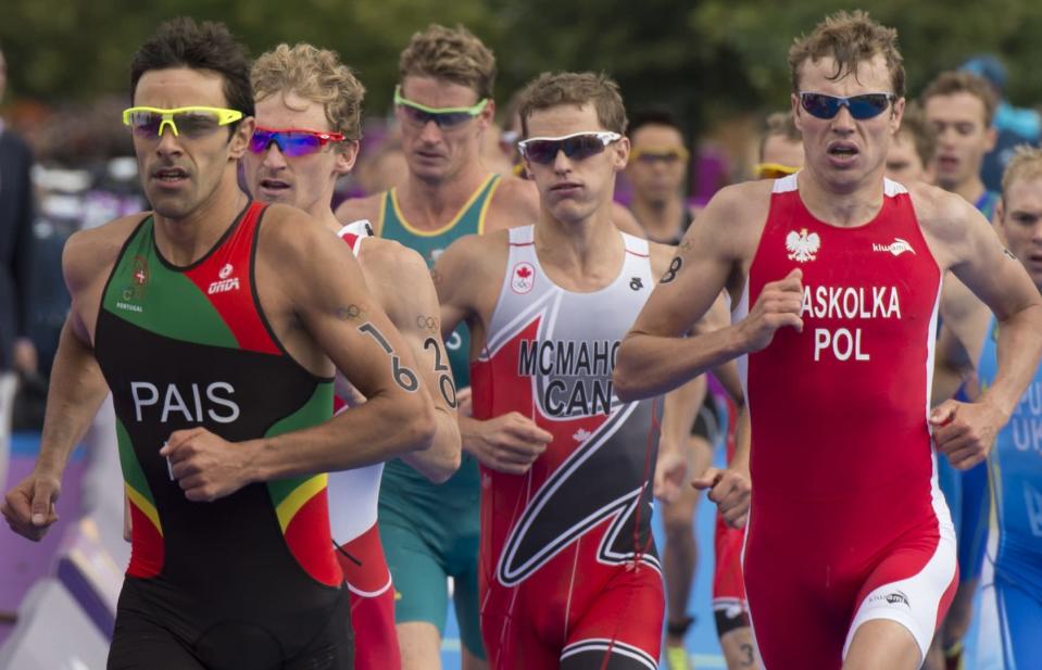Canada's Brent McMahon competes in the men's triathlon at the 2012 London Olympics, August 7, 2012. McMahon placed 27th. THE CANADIAN PRESS/HO, COC - Jason Ransom
