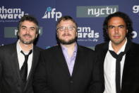 <p>Del Toro, Cuarón e Iñárritu son conocidos como “los tres amigos del cine” por su entrañable amistad. Como dato curioso, los tres fueron nominados en los Oscar celebrados en febrero de 2007: Del Toro por “El laberinto del fauno”, Cuarón por “Children of man” e Iñárritu por “Babel”).<br><br>(Photo by Sylvain Gaboury/FilmMagic) </p>