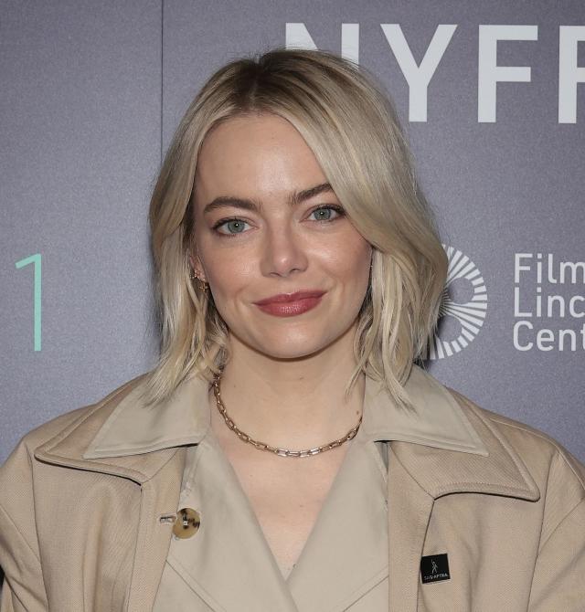 Emma Stone Unveils Platinum Blonde Hair and New Bob Haircut