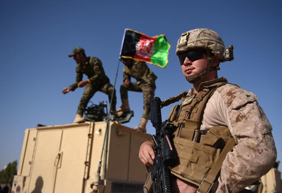 A U.S. Marine with Afghan National Army soldiers 