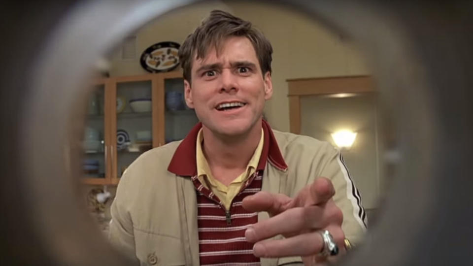 Jim Carrey questions his reality in 'The Truman Show'. (Credit: Paramount)