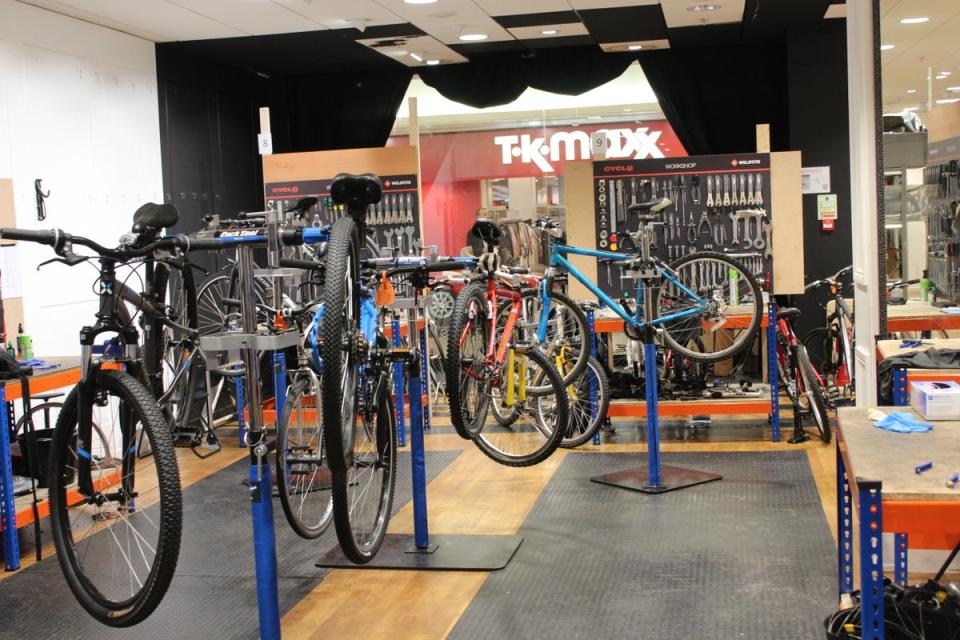 Ed and colleague Tray, XO Bikes’ first ‘fixer’, operate out of a workshop adjacent to the store (Tom Watling)