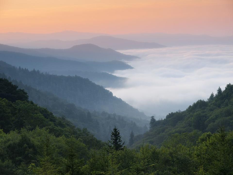 6) Great Smoky Mountains National Park, North Carolina