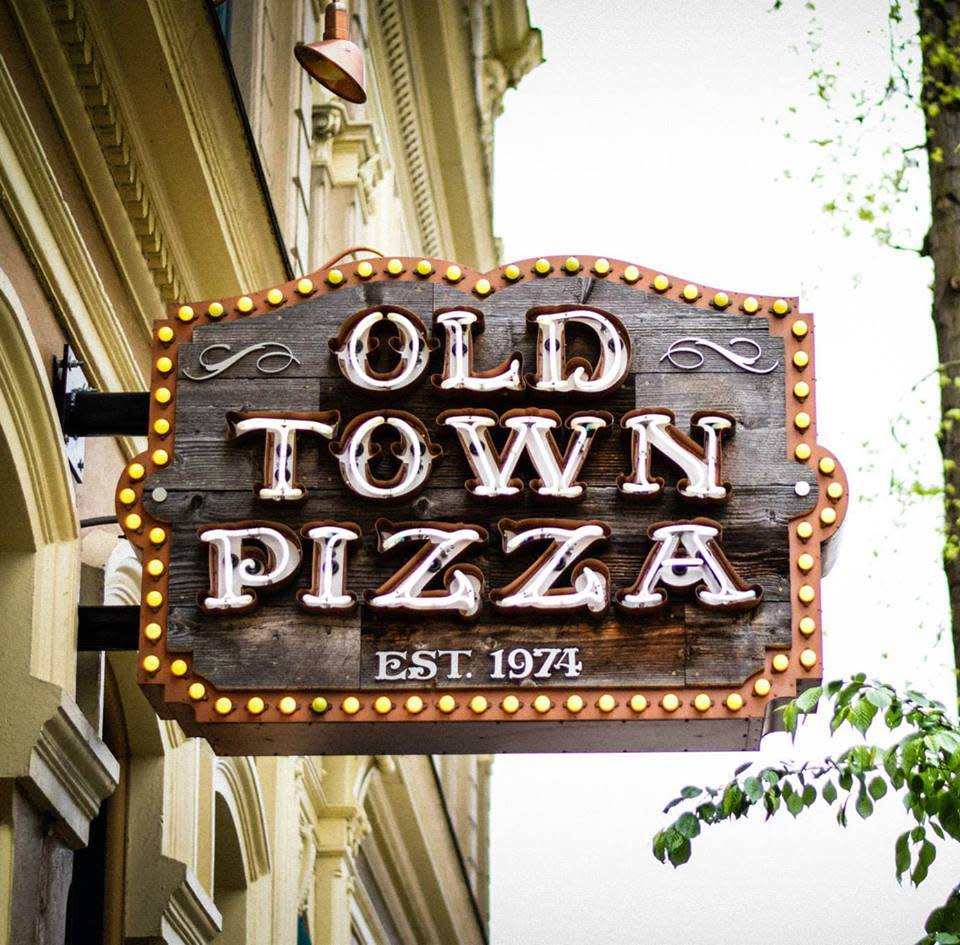 Old Town Pizza