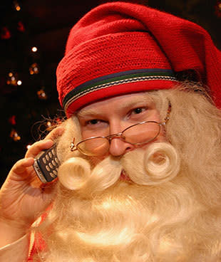 <p>Santa 'phonecalls' keep children in line</p>