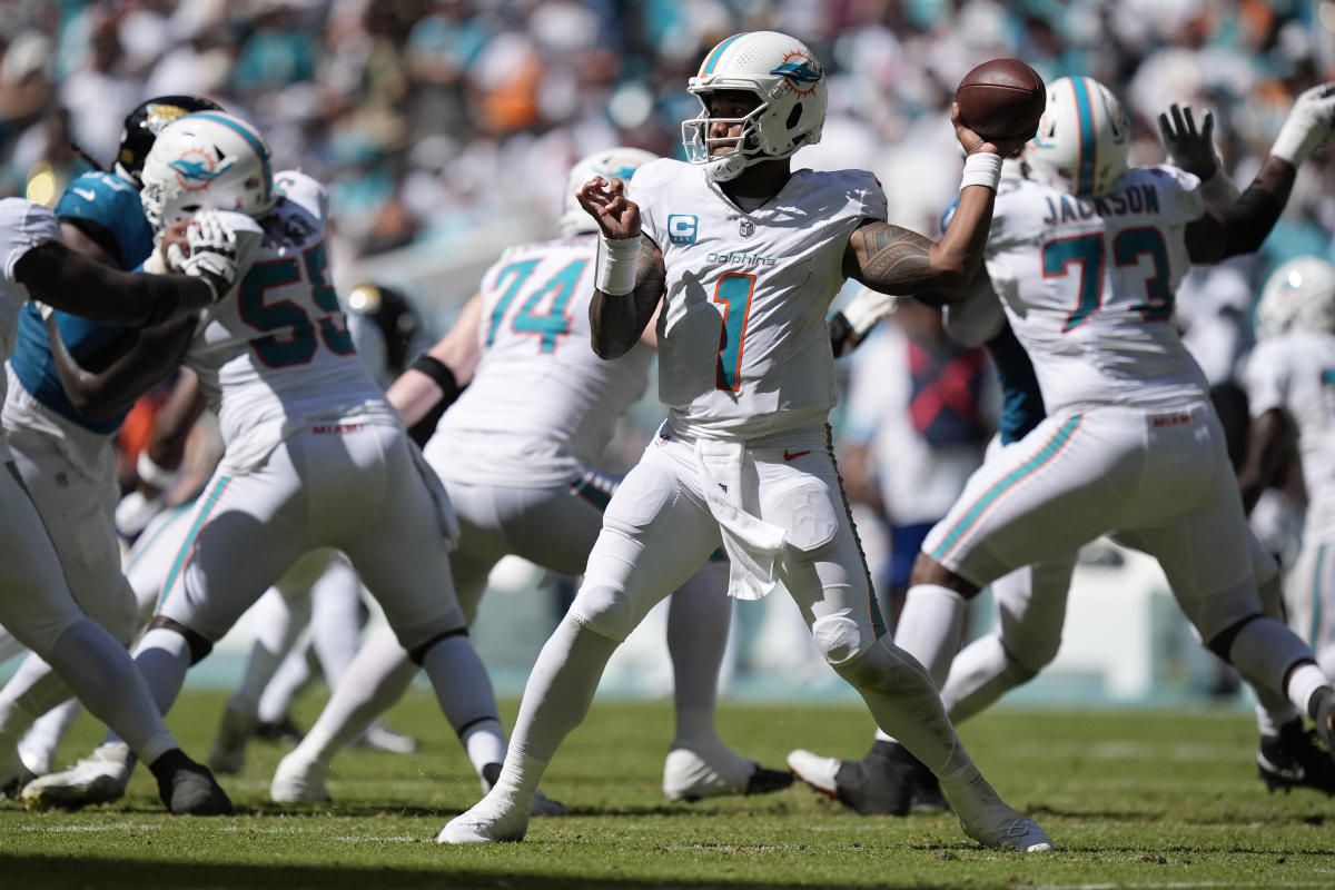 NFL Week 1 scores: Dolphins top Jaguars with field goal as time expires, Bears win in Caleb Williams’ debut