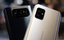 <p>Zenfone 8 Flip 及 Zenfone 8</p> 