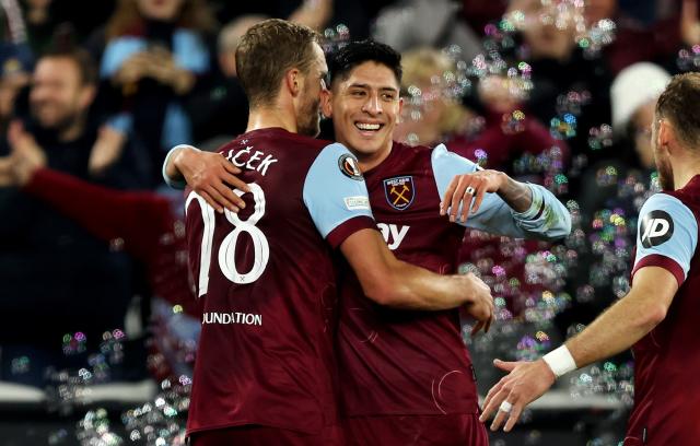 West Ham 2-0 Freiburg: Hammers secure Group A top spot and place in Europa  League last 16, Football News