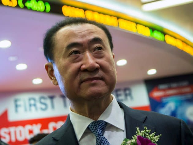 <p>21. Wang Jianlin – È il presidente della Dalian Wanda Group, la più grande impresa immobiliare della Cina, e recentemente con l’acquisto della AMC Entertainment Holdings per 2.6 miliardi di dollari il più grande gestore di sale cinema al mondo. Vale 31,6 miliardi di dollari. </p>